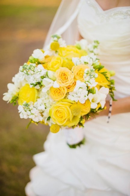 Букет невесты в желтом цвете
