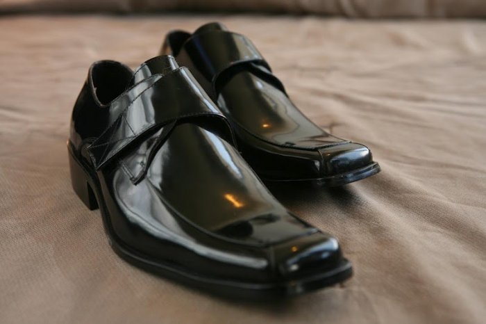 Черные туфли для жениха