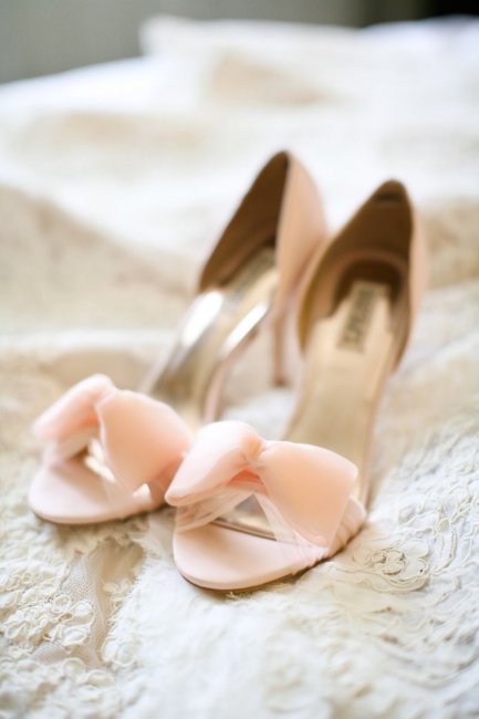 Свадебные туфли персикового цвета