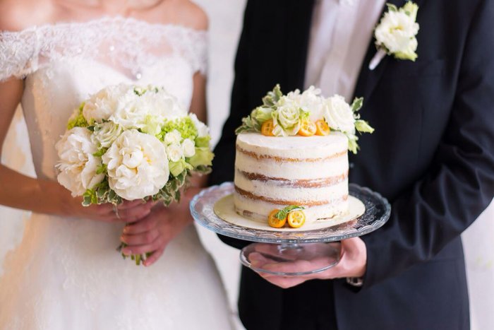 Букет невесты и торт