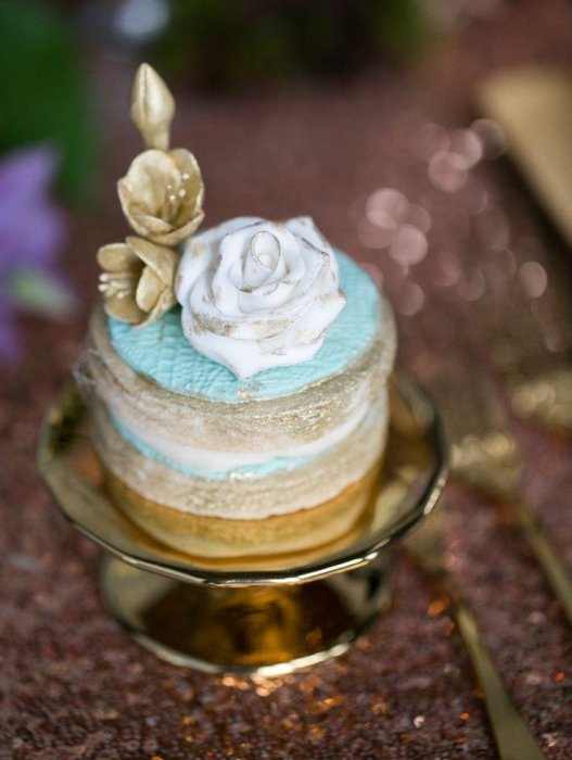 Нежный мини-тортик на свадьбу
