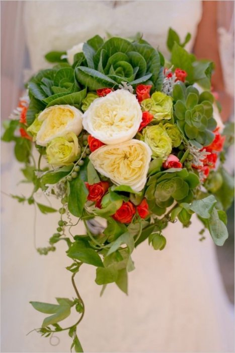 Розы Дэвида Остина в свадебной флористике