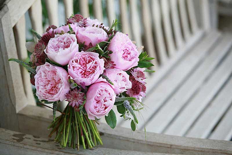 Букет невесты с английскими розами Дэвида Остина