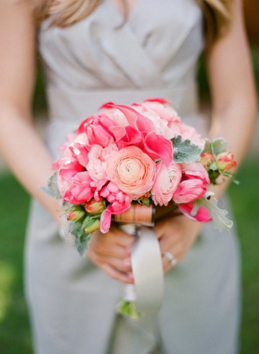 Букет невесты с каллами в сочетании с другими цветами