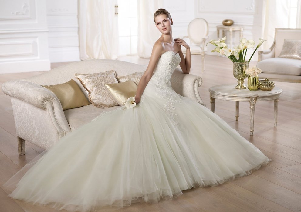 Свадебное платье Olaya Pronovias (Glamour 2014)