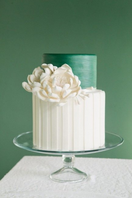 Свадебный торт для зеленой свадьбы