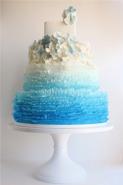 Свадебный торт для голубой свадьбы