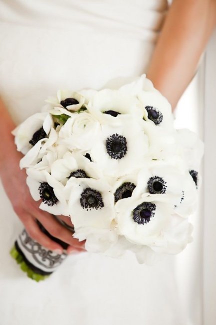 Букет невесты для черно-белой свадьбы