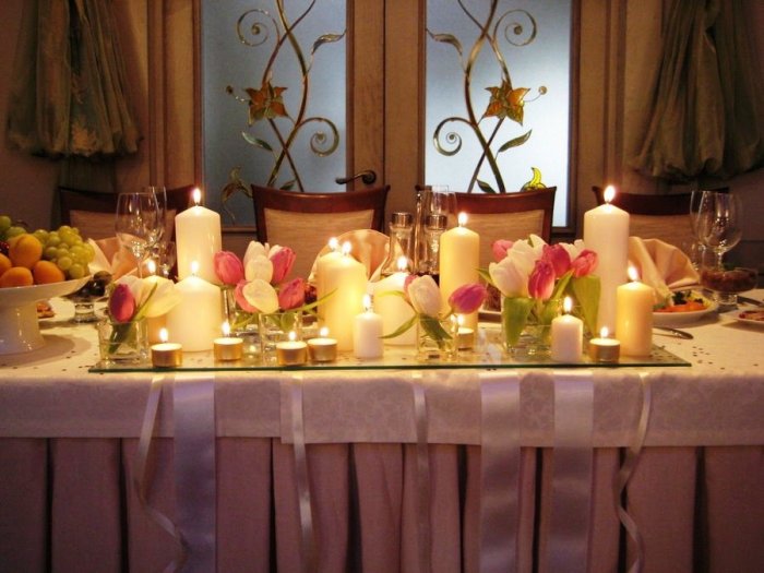 Романтические свечи для освещения