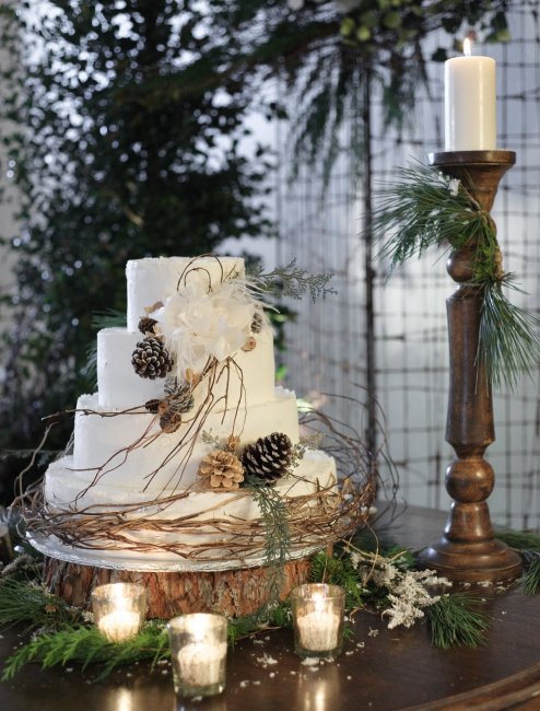 Свадебный торт в лесной тематике