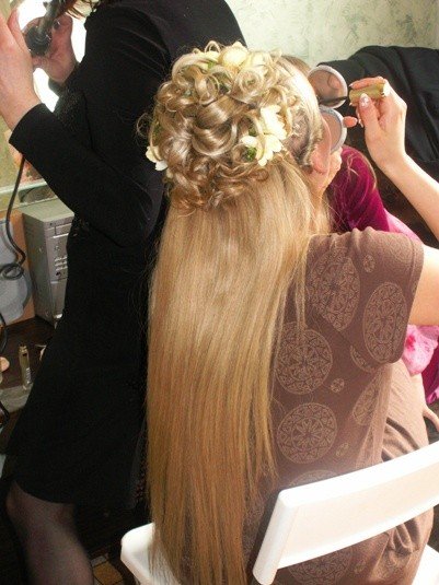 Наращивание волос для свадебной прически