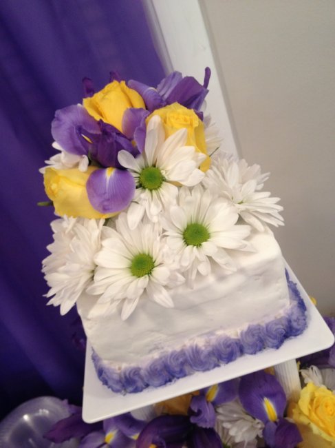 Торт для свадьбы в фиолетово-желтом цвете