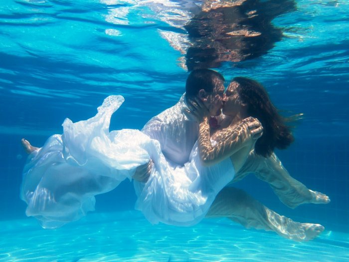 Свадебная фотосъемка под водой