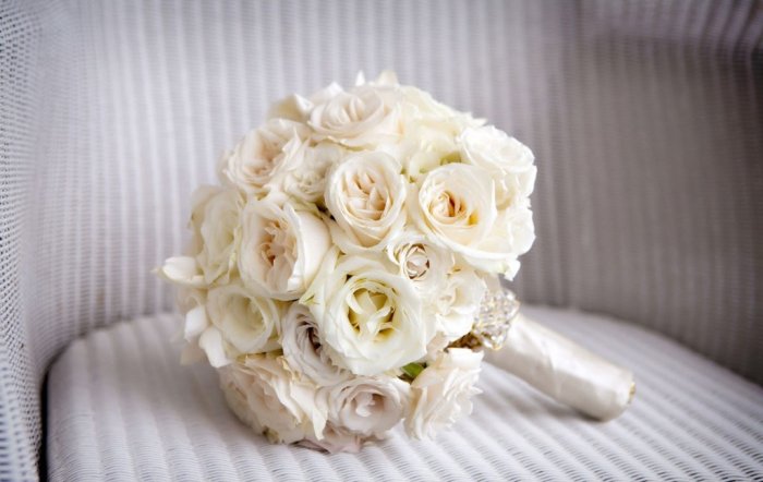 Букет невесты в цвете айвори