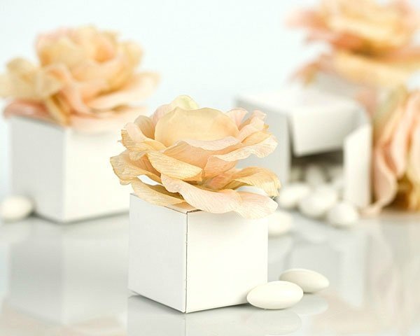 Бонбоньерки для свадьбы в цвете айвори