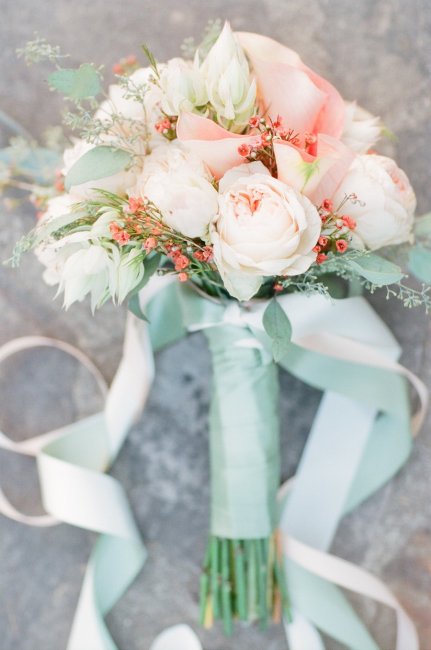 Свадебный букет в розово-мятном цвете