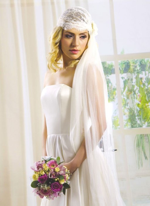 Bridal cap на невесте
