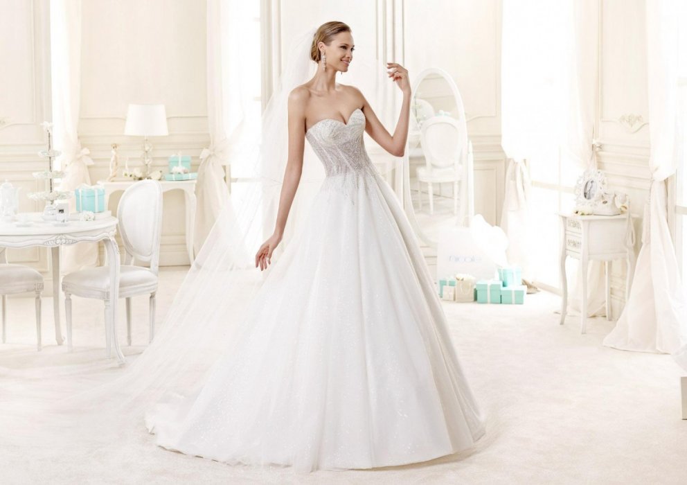 Свадебное платье Diamond от Nicole Fashion Group (2015)