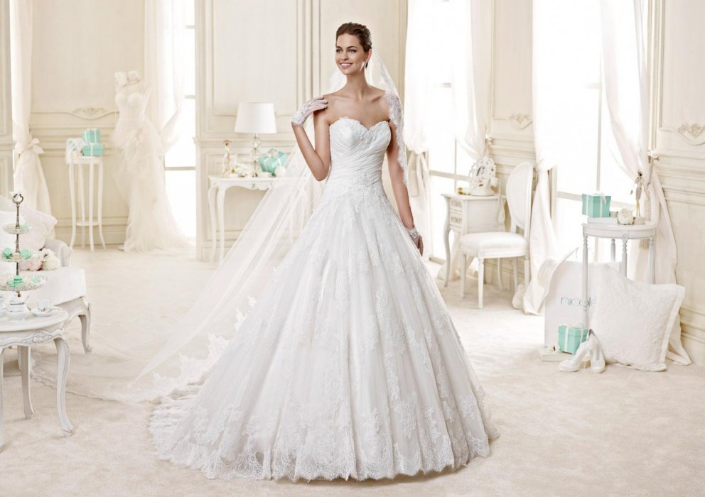Свадебное платье Demetra от Nicole Fashion Group (2015)