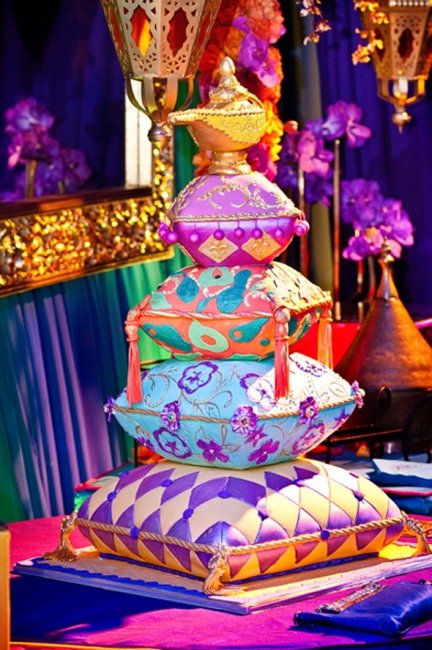 Свадебный торт  в стиле мультфильма Аладдин