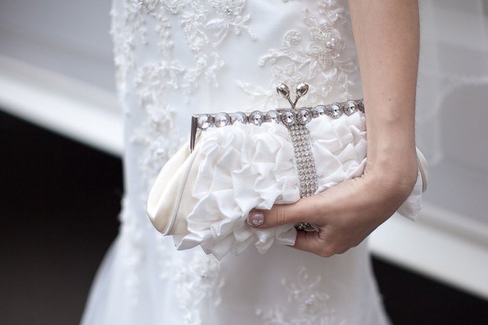 Стильная сумочка невесты
