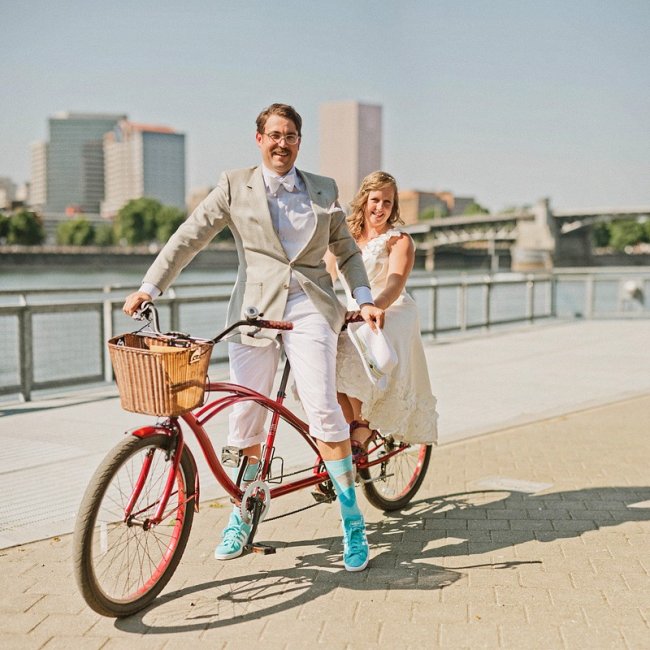 Необычный велокортеж на свадьбу