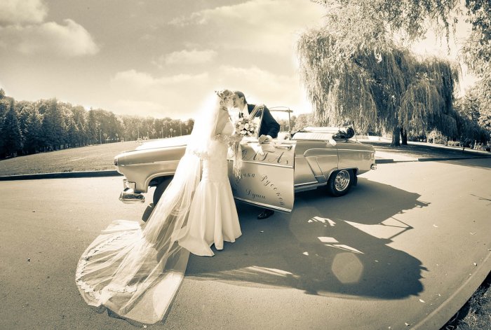Ретро-автомобиль для свадьбы