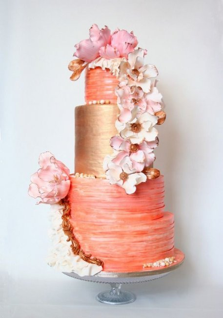 Свадебный торт в цвете Peach Echo