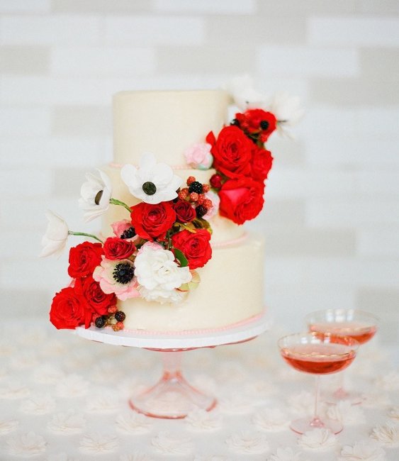 Свадебный торт в цвете фиеста