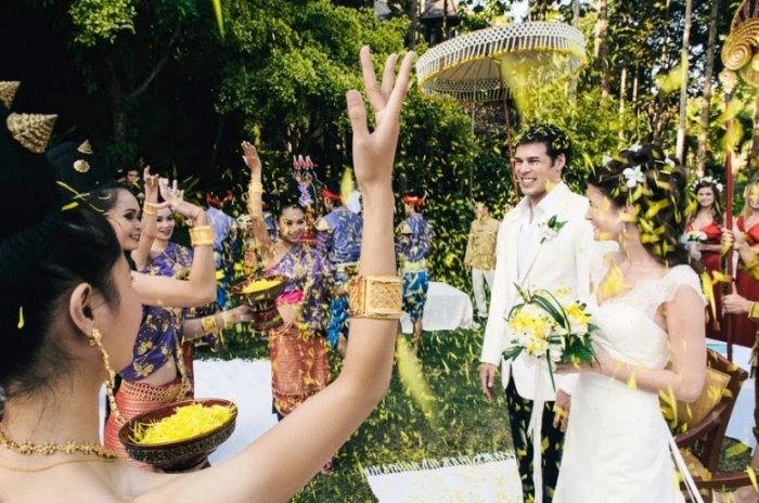 Свадебная церемония в тайском стиле