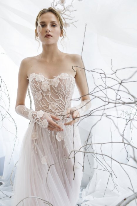 Свадебное платье Flora от Mira Zwillinger (Spring 2017)