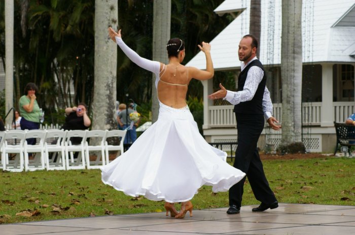 Свадебный латиноамериканский танец