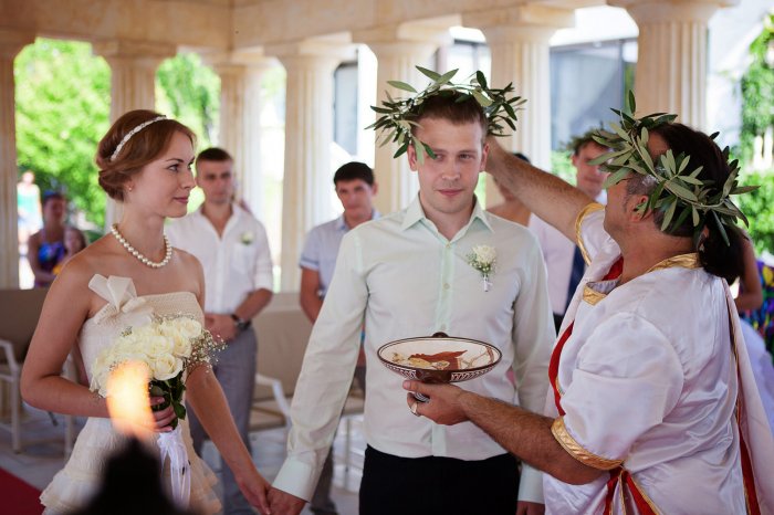 Венчание в Греции - отличное дополнение  медового месяца