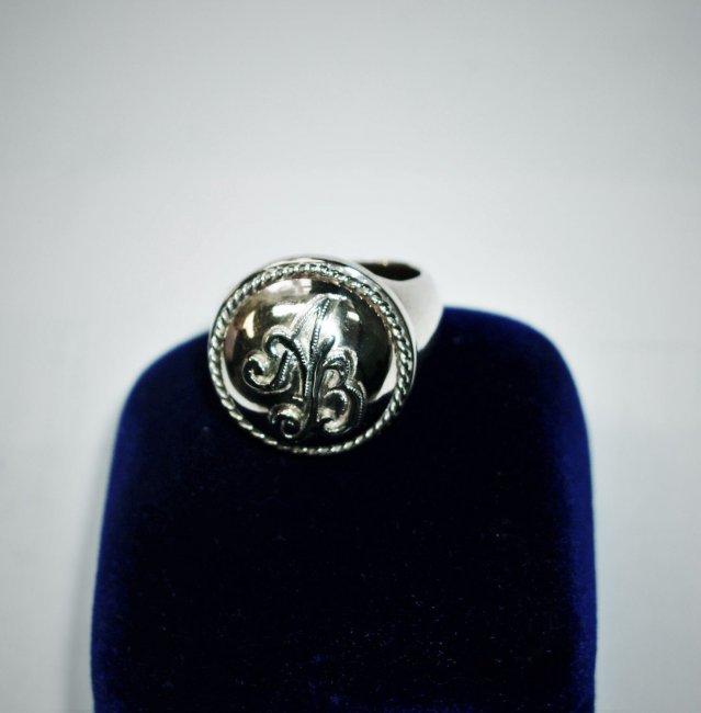Никелевое кольцо с гравировкой в подарок мужу