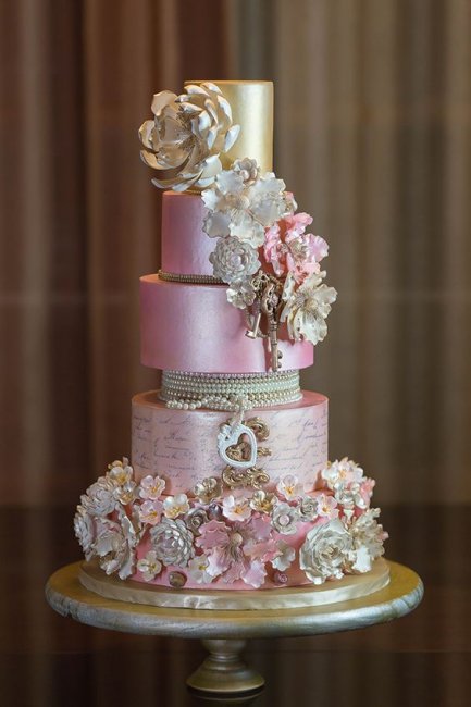 Винтажный свадебный торт