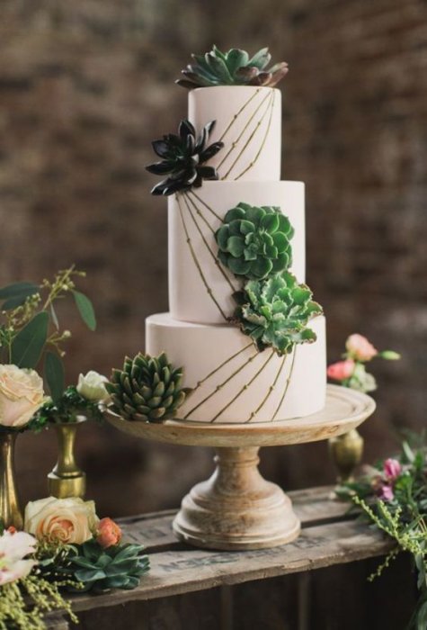 Декор свадебного торта в эко-стиле