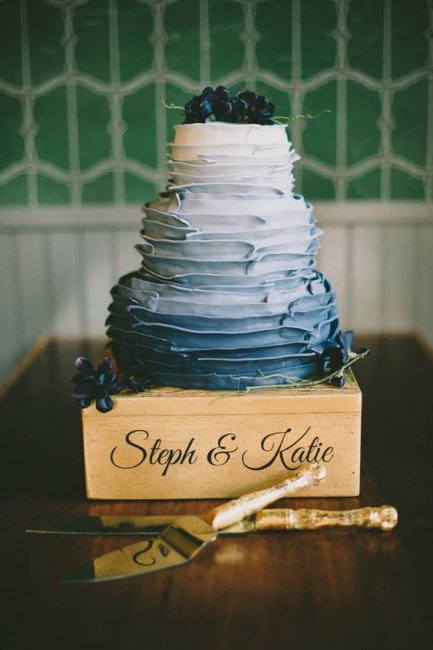 Дизайн свадебного торта с рюшами