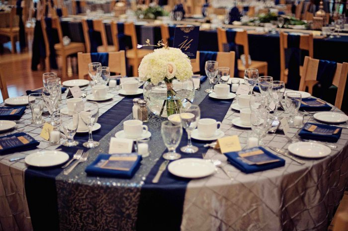 Оформление свадьбы в сине-серебрянном цвете