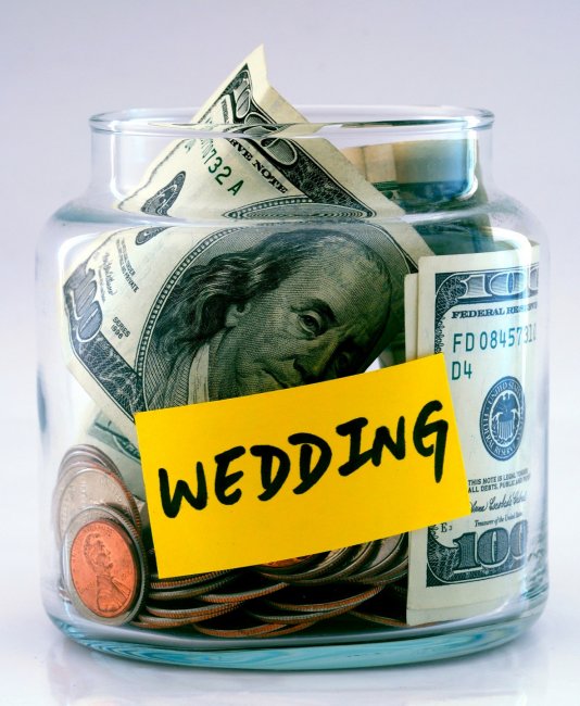 Сколько дарят на свадьбу в разных странах