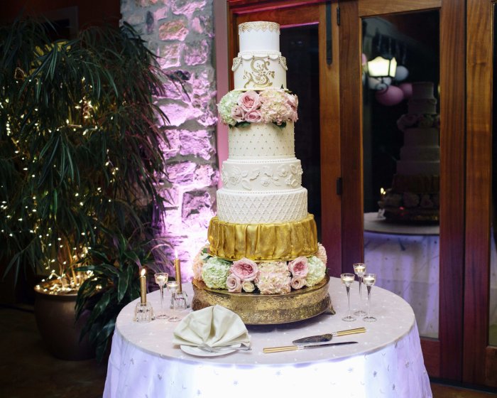 Как рассчитать вес торта на свадьбу