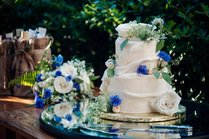 Торт на свадьбу для 40 человек