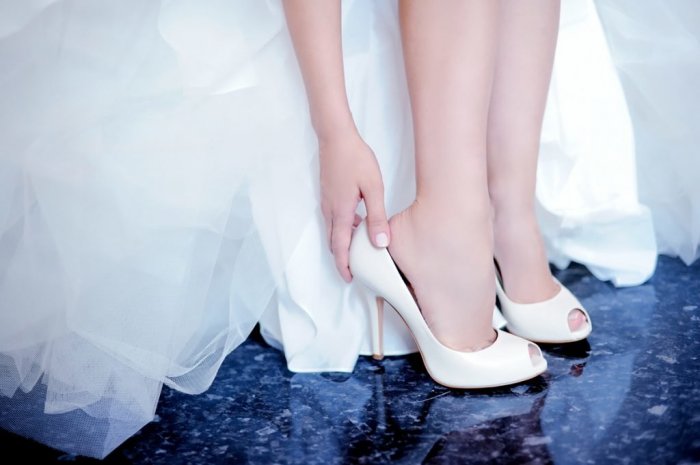 Летняя обувь для невесты