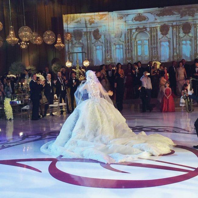 Чеченская свадьба племянницы мецената Умара Джабраилова