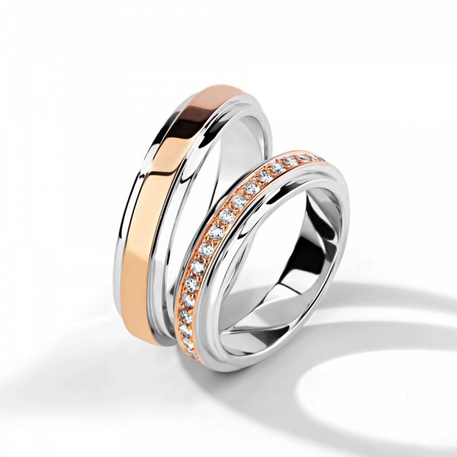 Венчальные кольца из платины