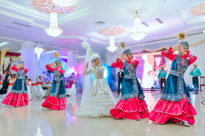 Свадебные казахские танцы