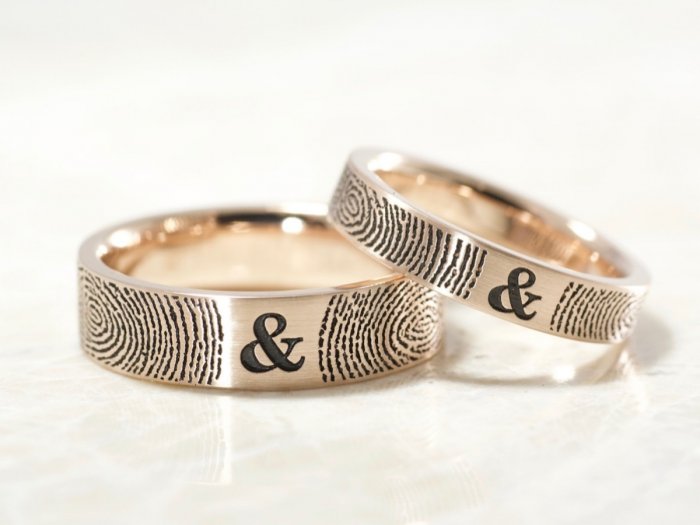 Обручальные кольца с необычными символами