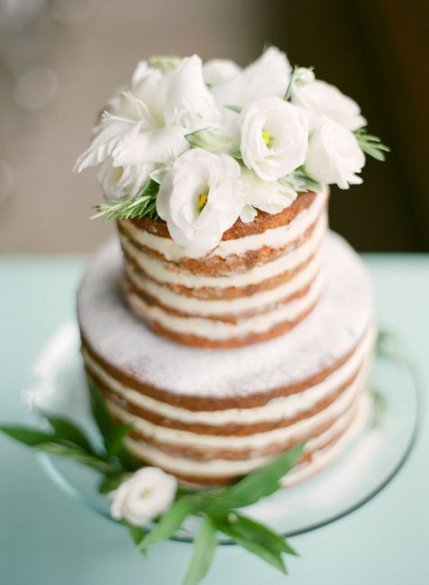 Нежный торт с цветами