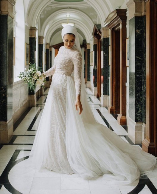 Закрытые свадебные платья арабских невест