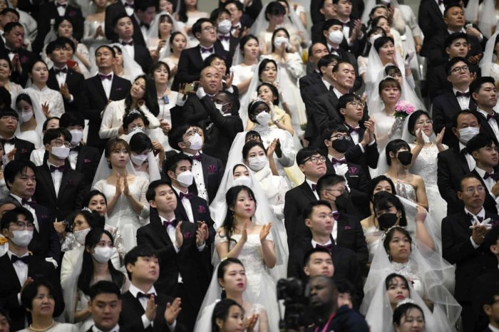Южнокорейская массовая свадьба
