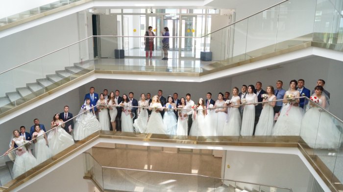 Коллективная свадьба в Южно-Сахалинске